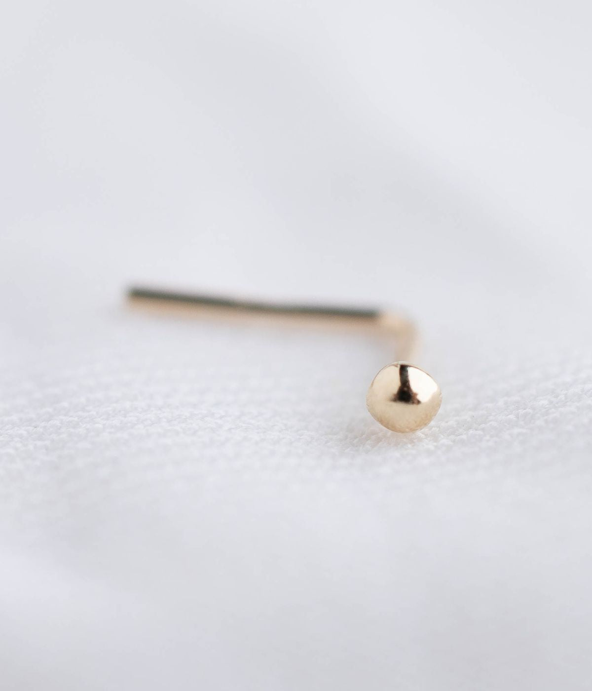 זהב 14k | נזם נקודה