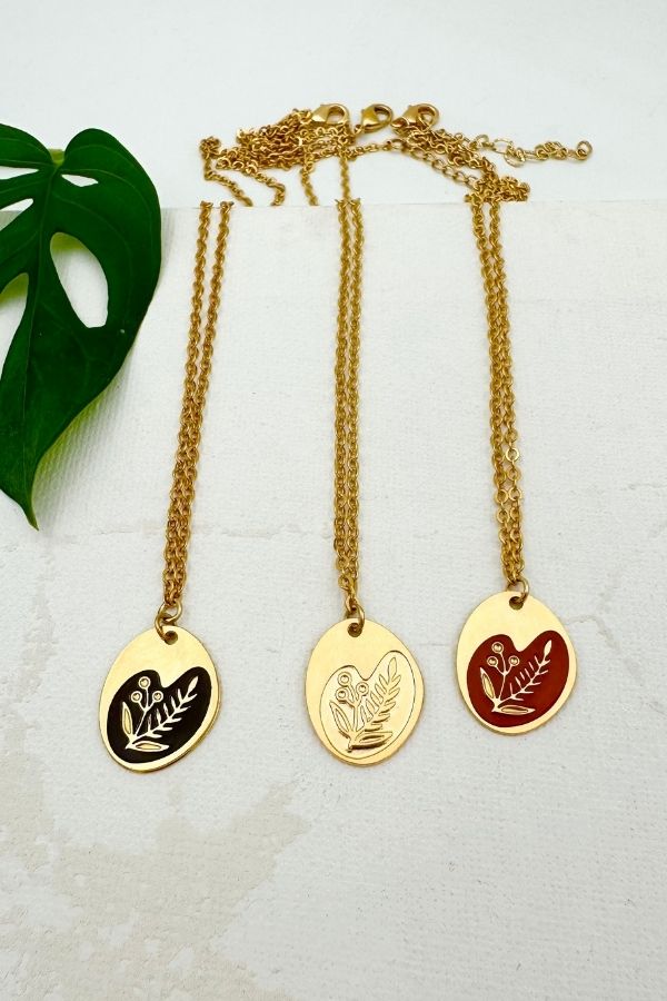 שרשרת פריחה בגוון אדמה