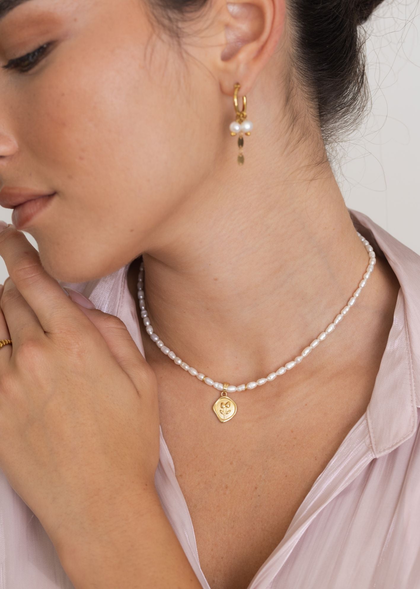 שרשרת פנינים פריחת התקווה