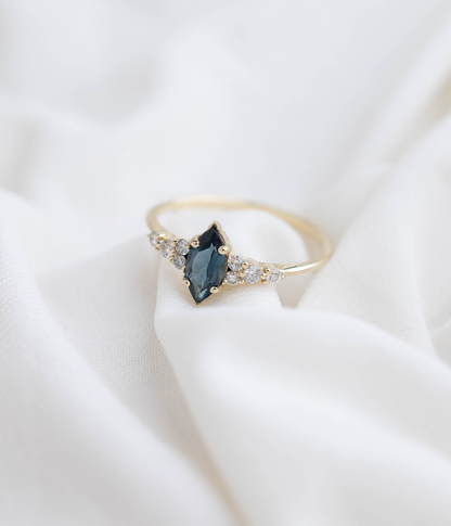 טבעת אליזבט- טופז לונדון  |  זהב 14k