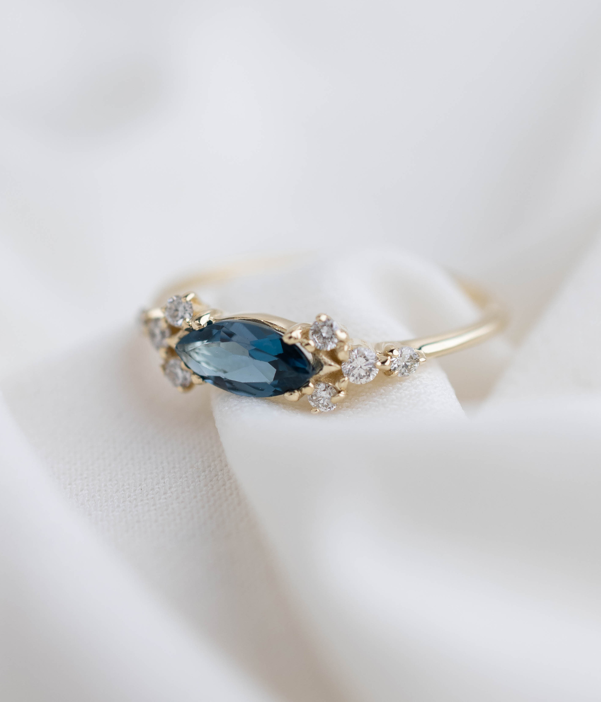 טבעת ויקטוריה -טופז לונדון |  זהב 14k