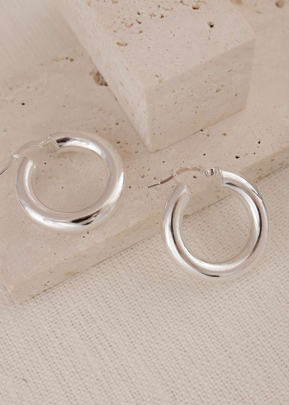 925 עגילי חישוק יארה | כסף