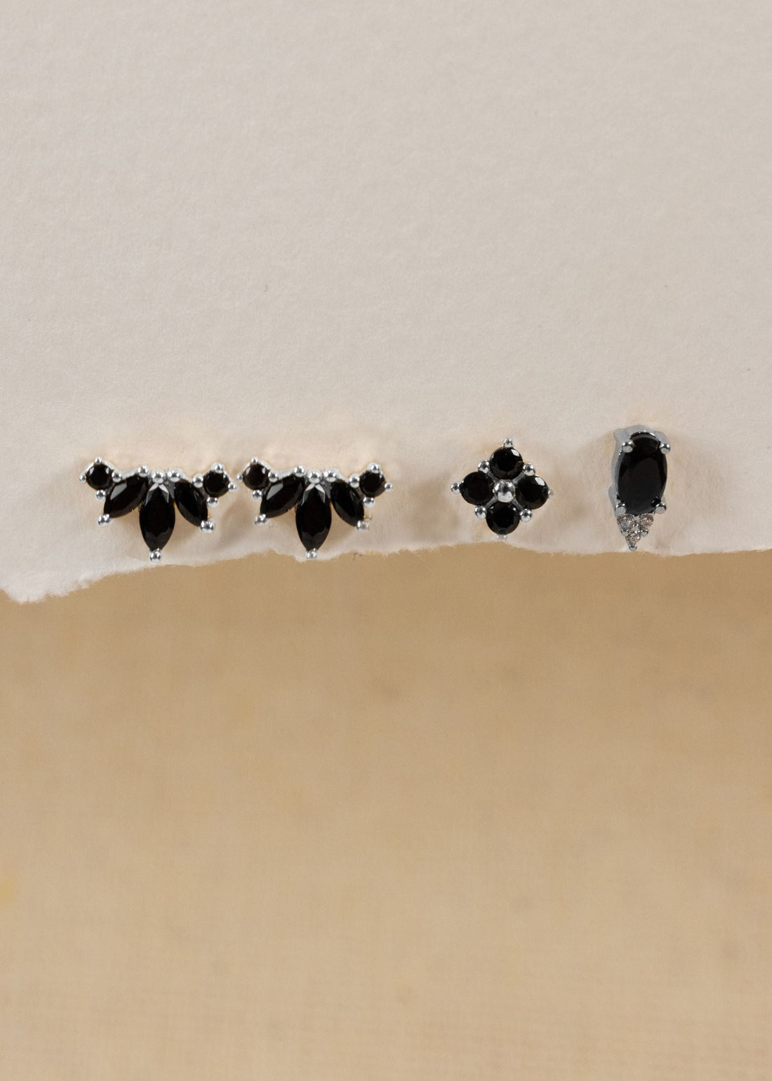 סט עלמא | 4 עגילים צמודים | כסף 925