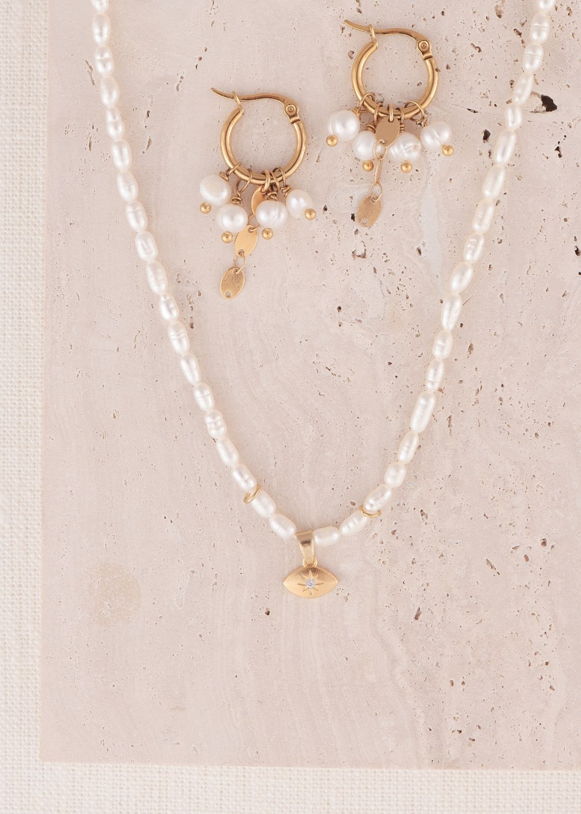 שרשרת פנינים עין טובה