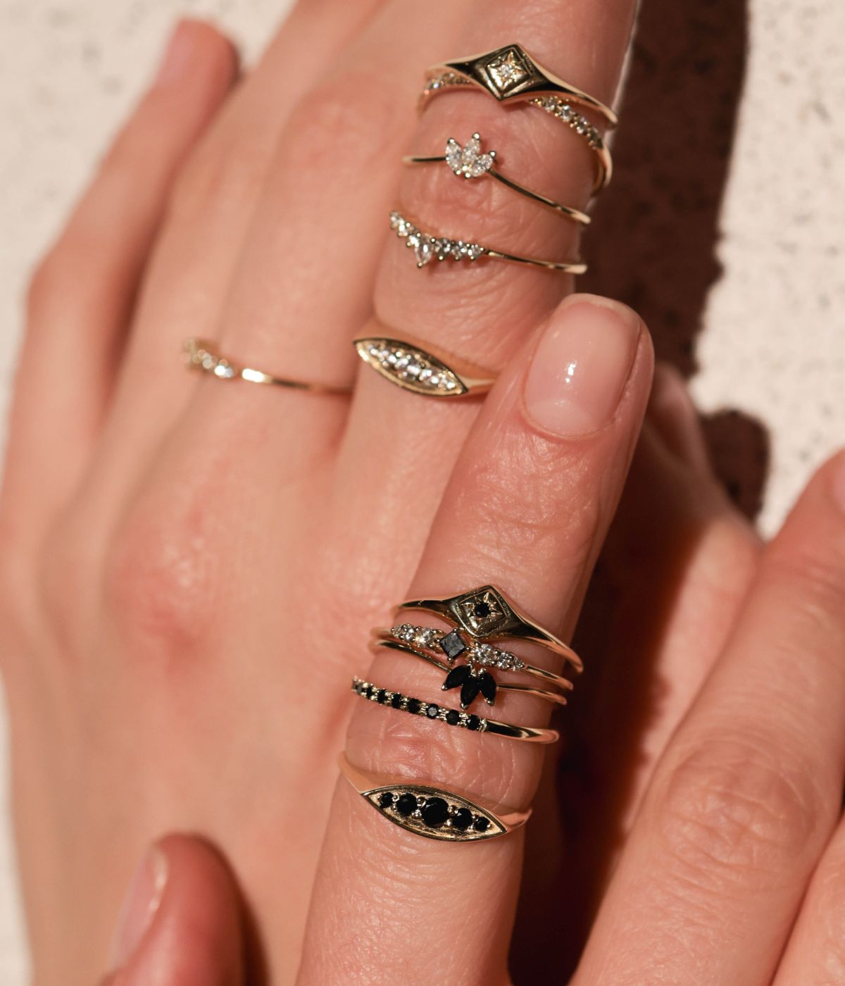 טבעת ליאן שחורה | זהב 14k