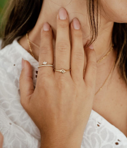 זוג טבעות משלימות סול ולוטוס | זהב 14k