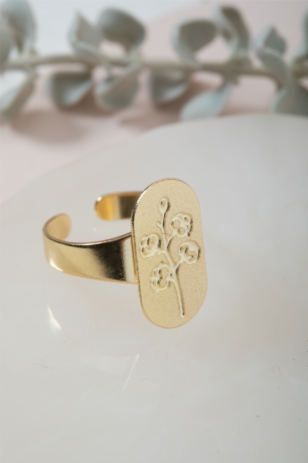 טבעת זהב עם חריטת כותנה אובל