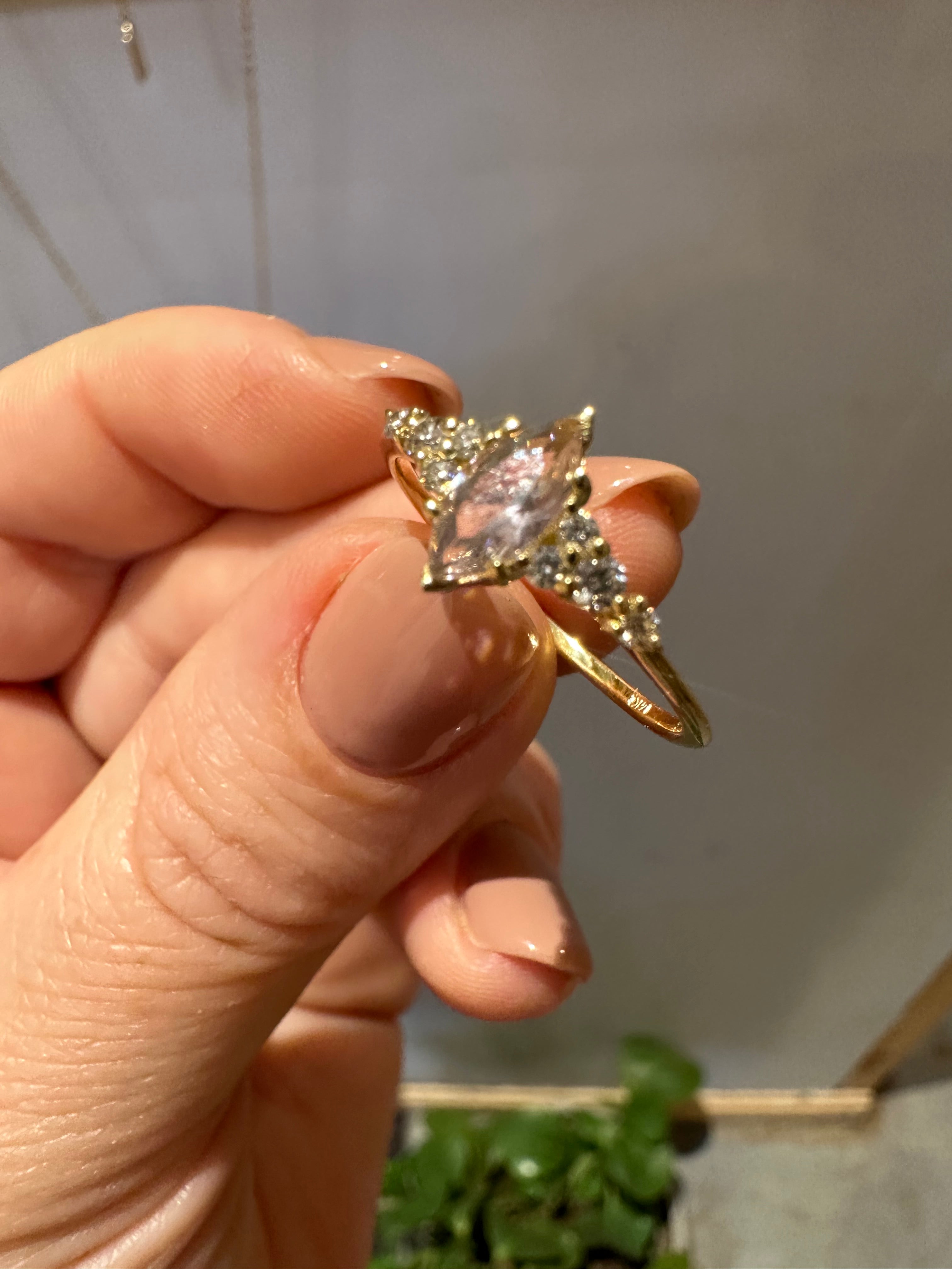 טבעת אליזבט- טופז לונדון  |  זהב 14k