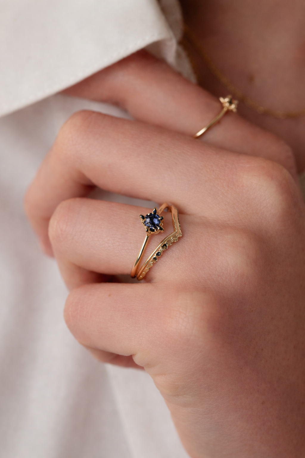 טבעת  שביט בלו טופז לונדון | זהב 14K