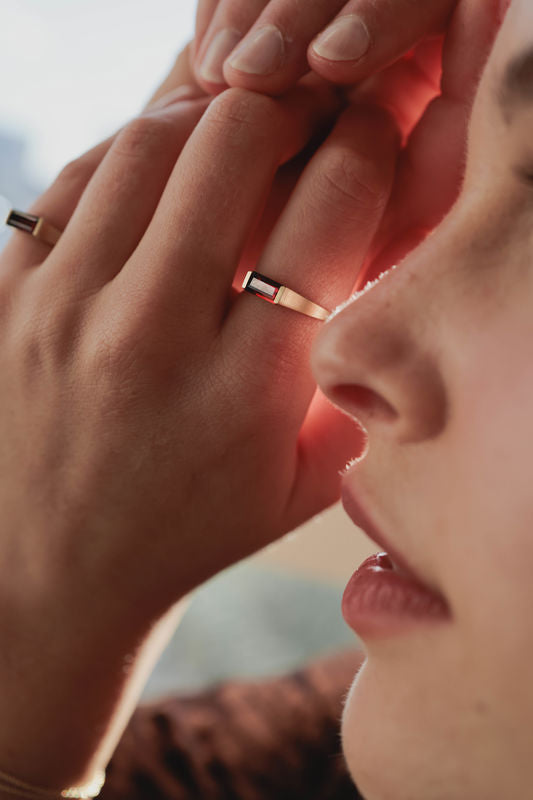 טבעת ניב - גרנט | זהב 14K