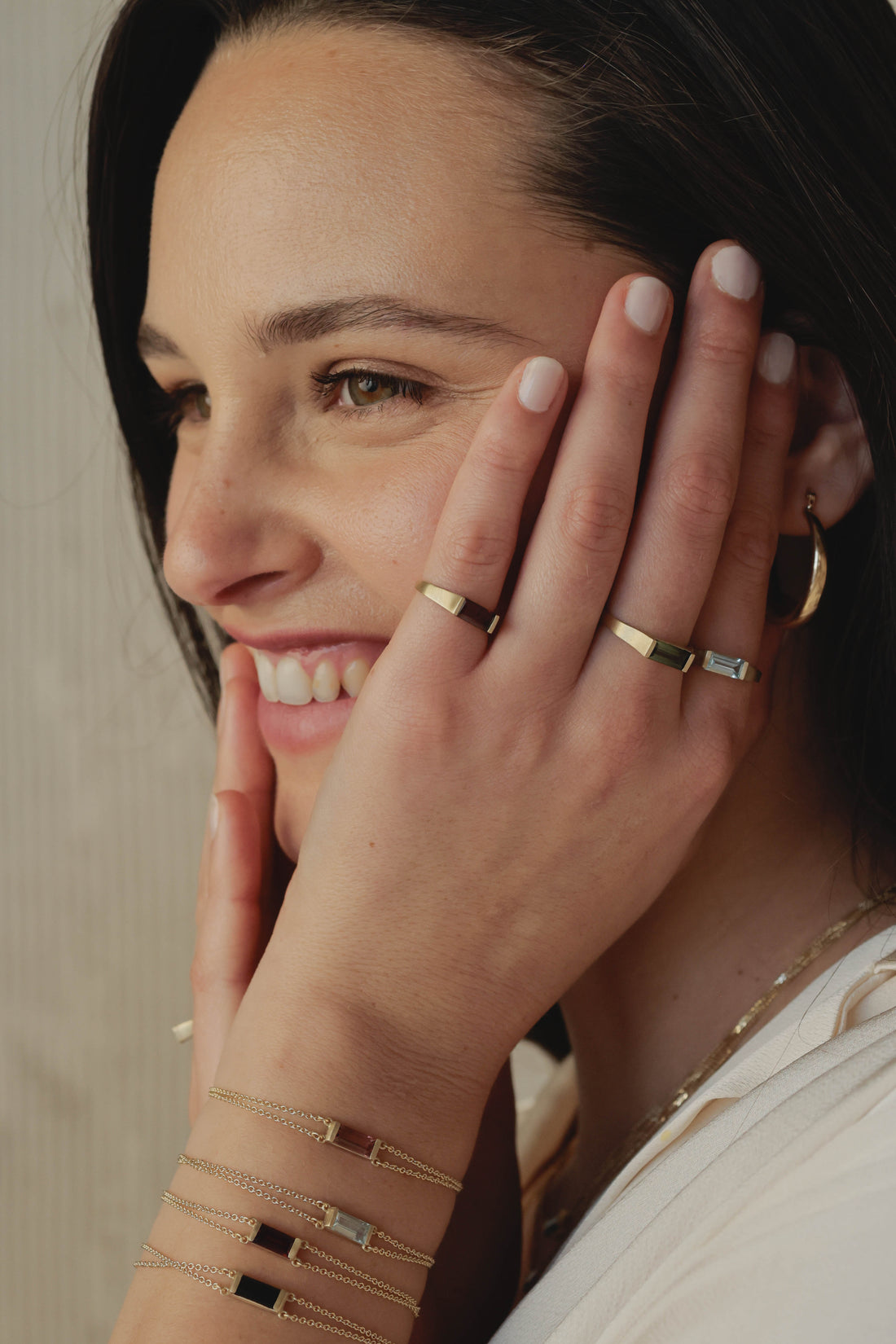 טבעת ניב זרת - גרנט | זהב 14K