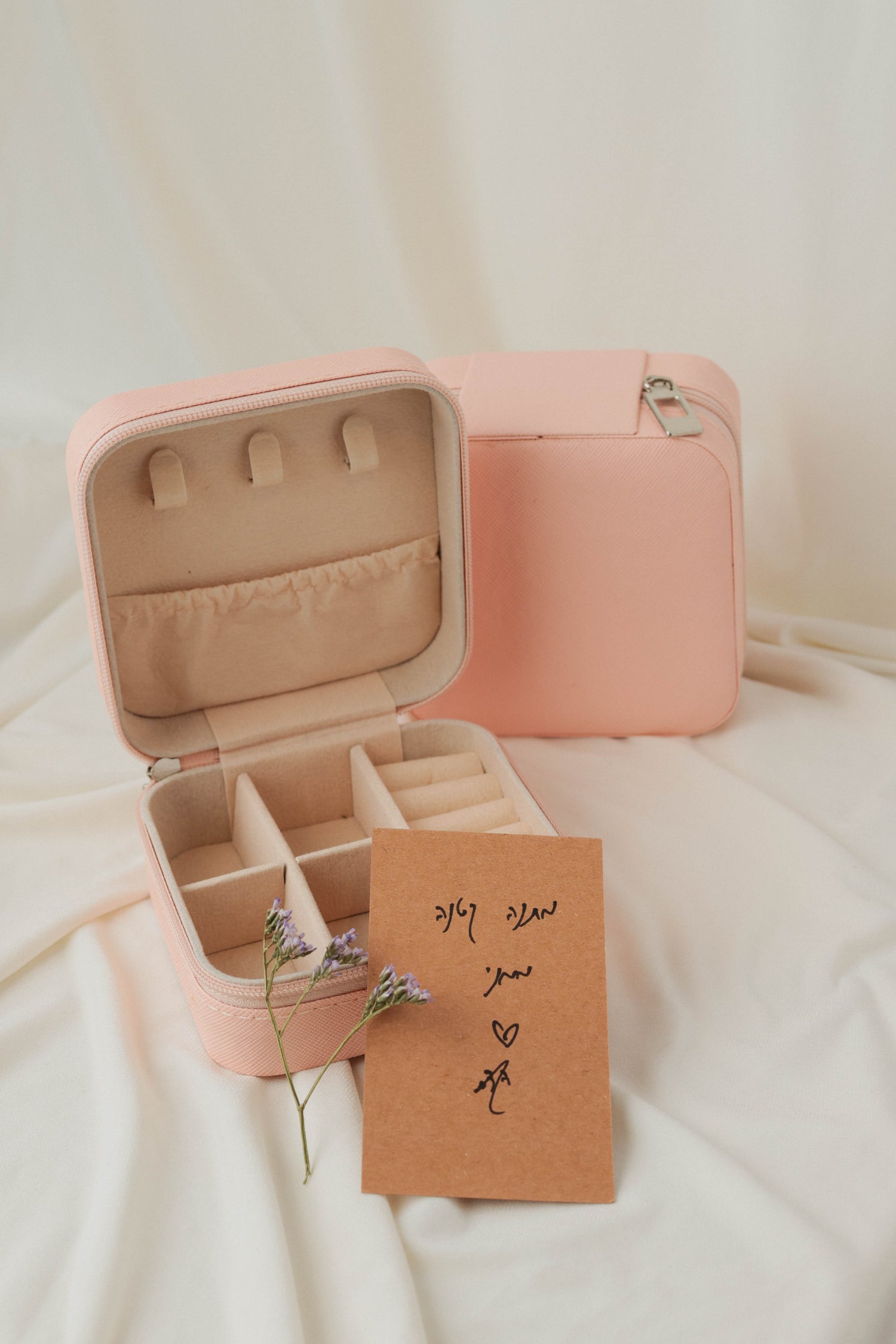 קופסת תכשיטים יוקרתית