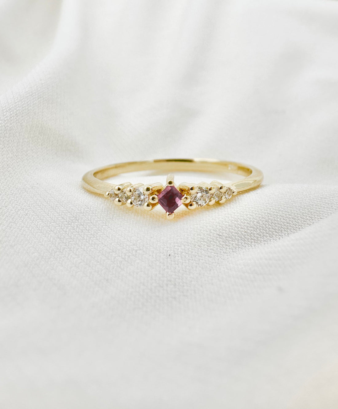 טבעת נגיעה אבן רובי  | זהב 14k