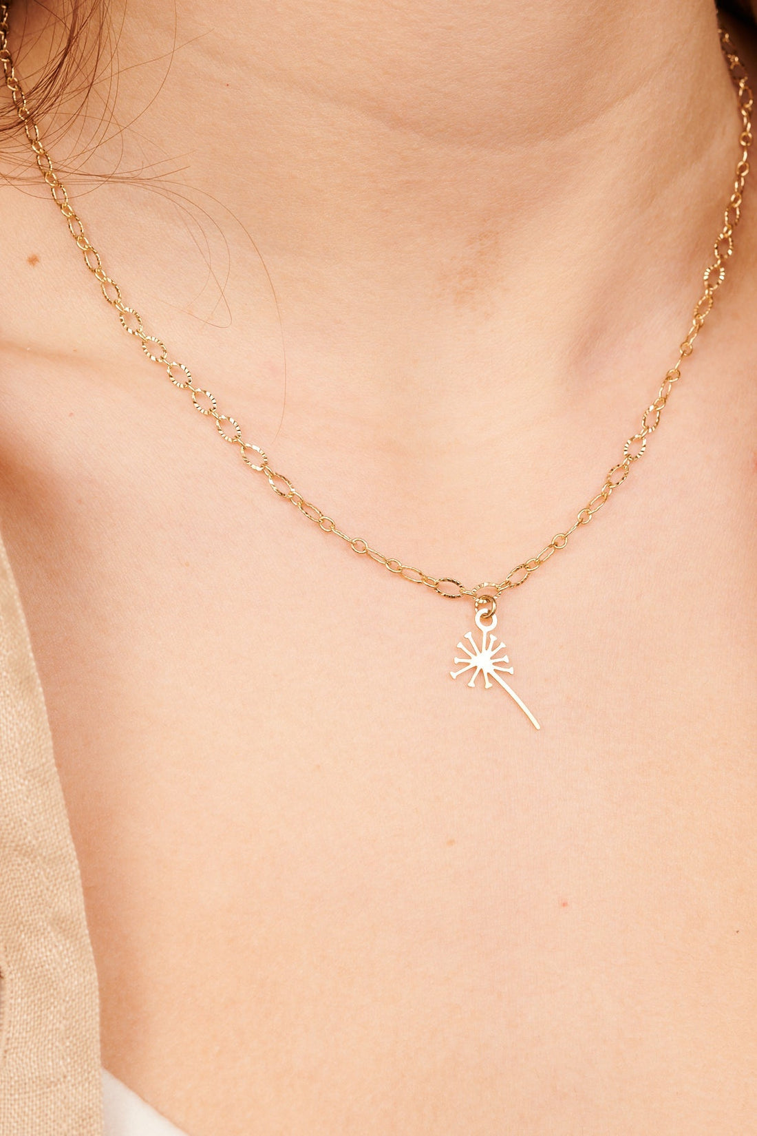 שרשרת סביונים קטנים זהב | מספר התיליונים לבחירתך