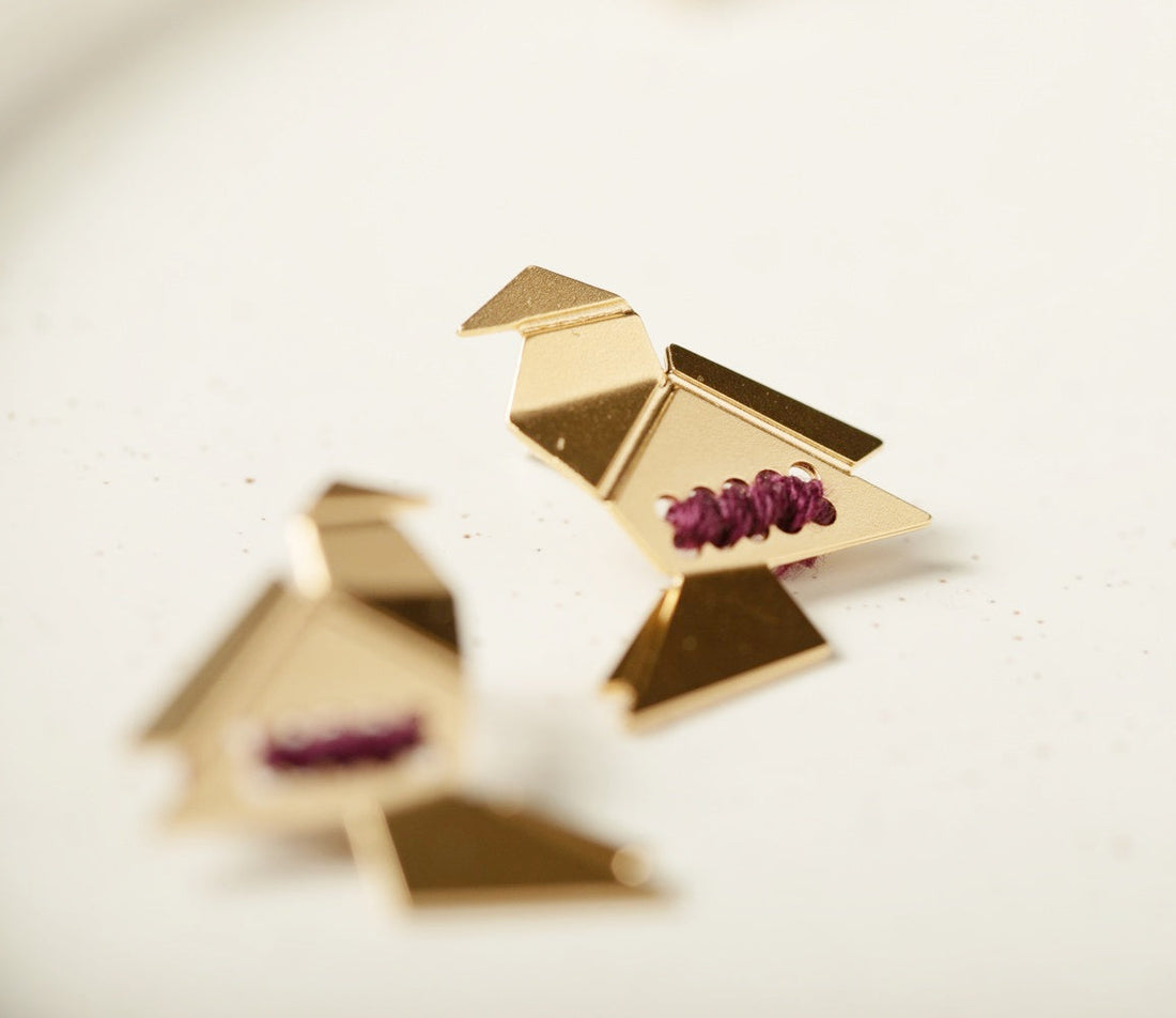 עגיל ציפור אוריגמי עם רקמה לבחירתך