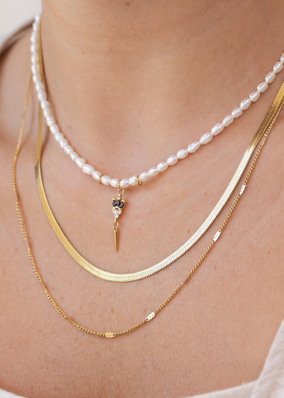 שרשרת זוהר הלילה