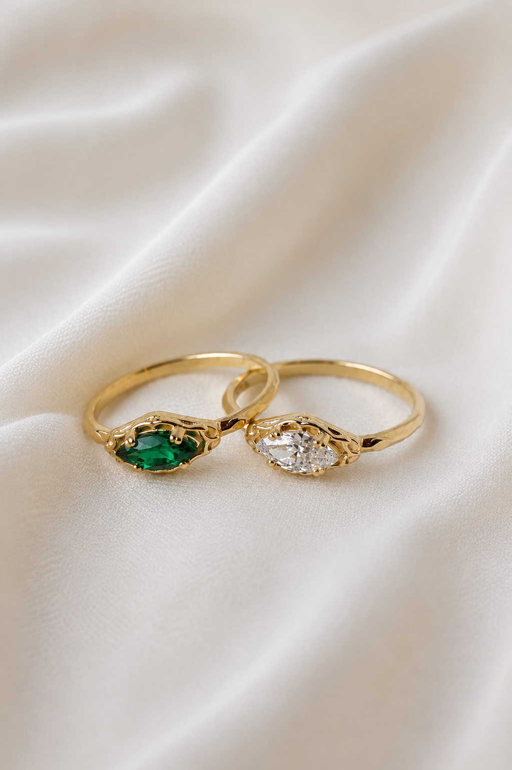 טבעת סהר - אמרלד | זהב 14K