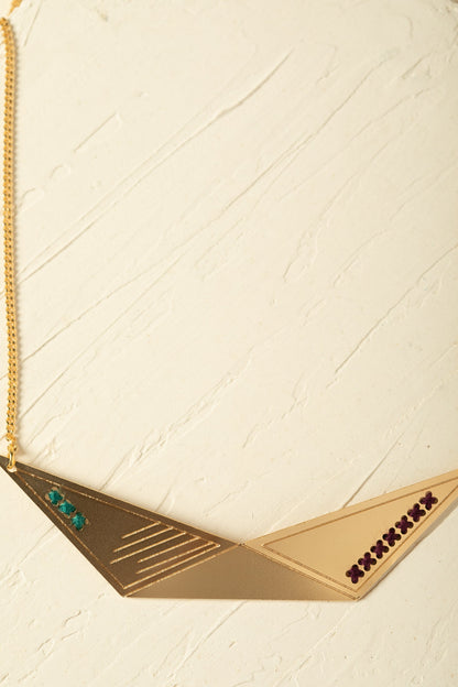 שרשרת דורי עם רקמה לבחירתך