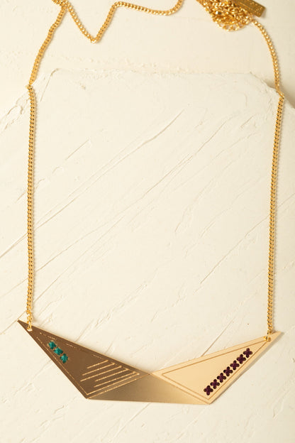 שרשרת דורי עם רקמה לבחירתך