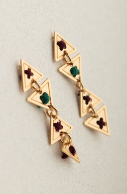 עגיל אן עם רקמה לבחירתך